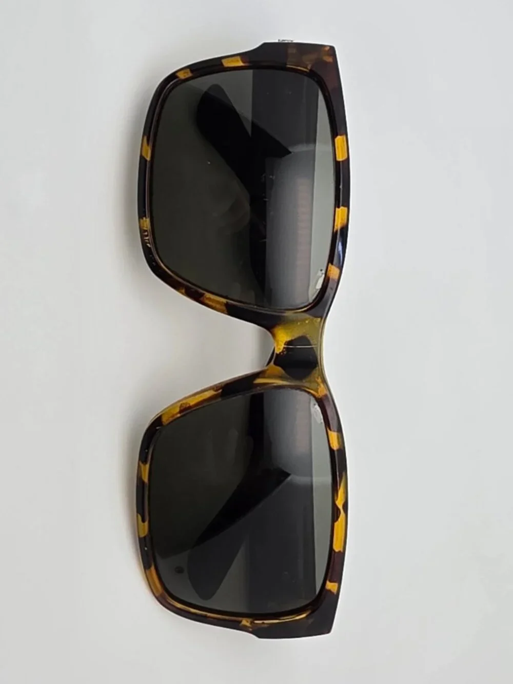 Madson of America Classico Tortoise Black Frame Polarized Grey Lens Sunglasses